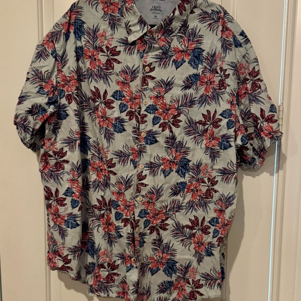 Izod Men's Floral Shirt - Red and Blue